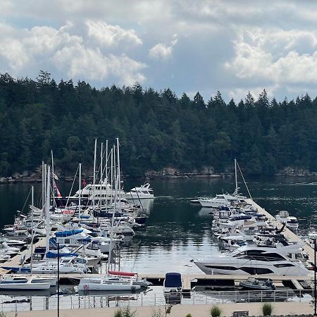 The Waterfront Suites And Marina Nanaimo Buitenkant foto