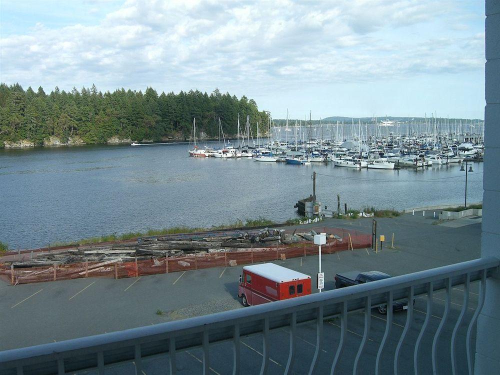 The Waterfront Suites And Marina Nanaimo Buitenkant foto