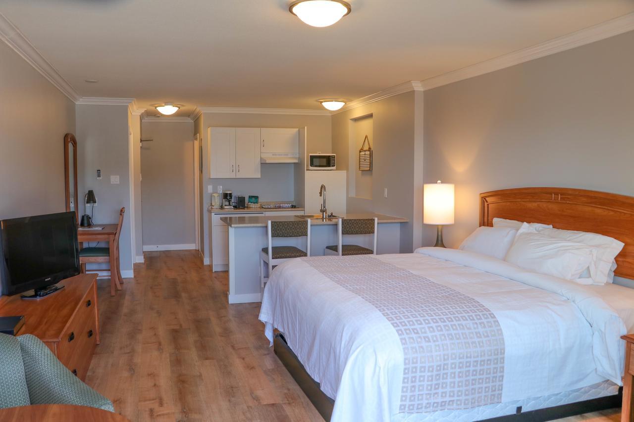The Waterfront Suites And Marina Nanaimo Buitenkant foto