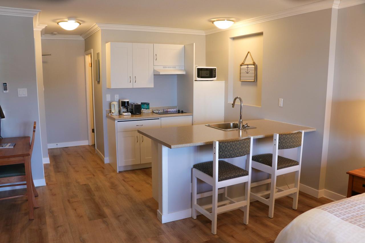 The Waterfront Suites And Marina Nanaimo Buitenkant foto