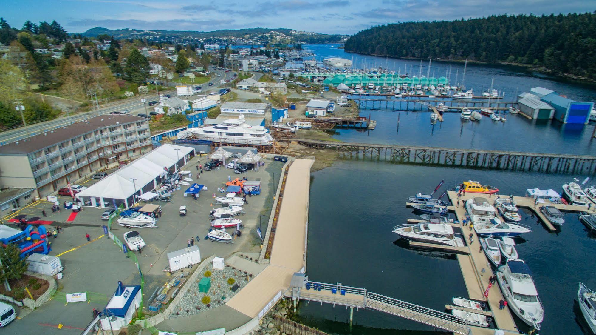 The Waterfront Suites And Marina Nanaimo Buitenkant foto